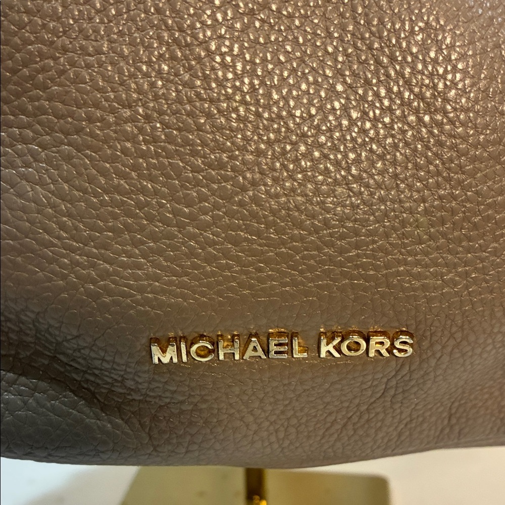 Michael Kors Taupe Leather Hobo Shoulder Bag - Picture 2 of 9